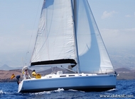 Yacht charter and sailing courses